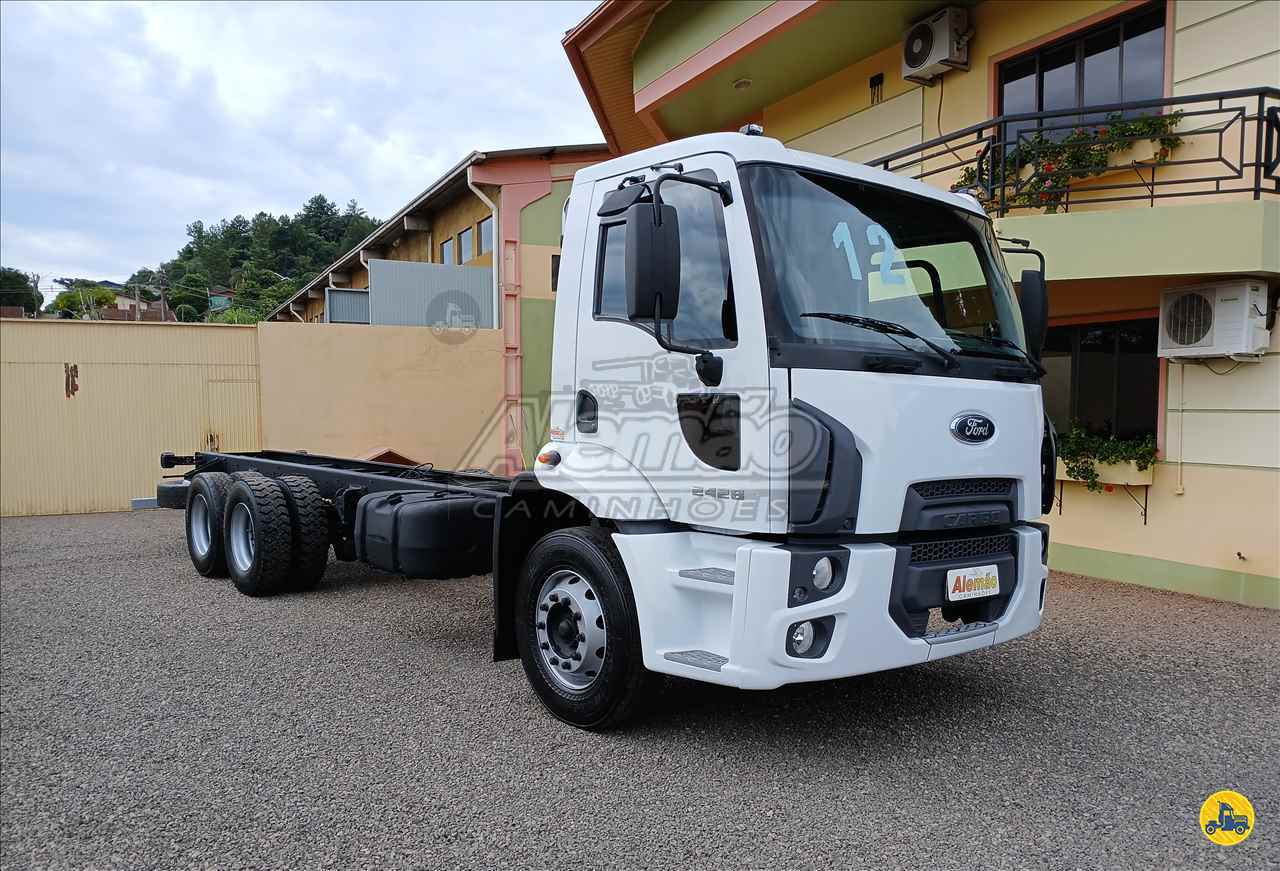 CAMINHAO FORD CARGO 2428 Chassis Truck 6x2 Alemão Caminhões GETULIO VARGAS RIO GRANDE DO SUL RS