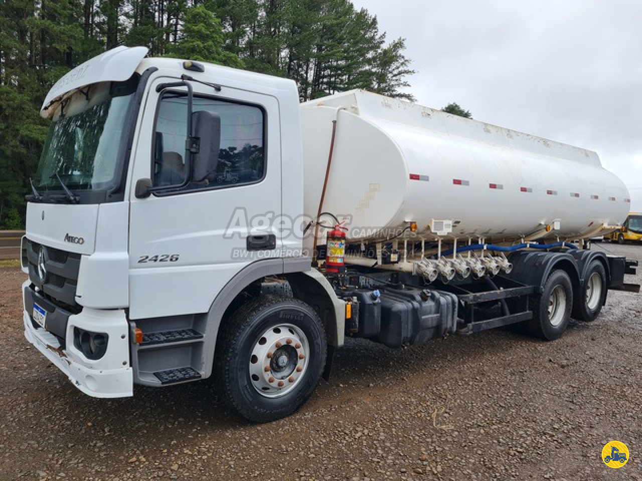 CAMINHAO MERCEDES-BENZ MB 2426 Tanque Aço Truck 6x2 Agecar Caminhões GETULIO VARGAS RIO GRANDE DO SUL RS