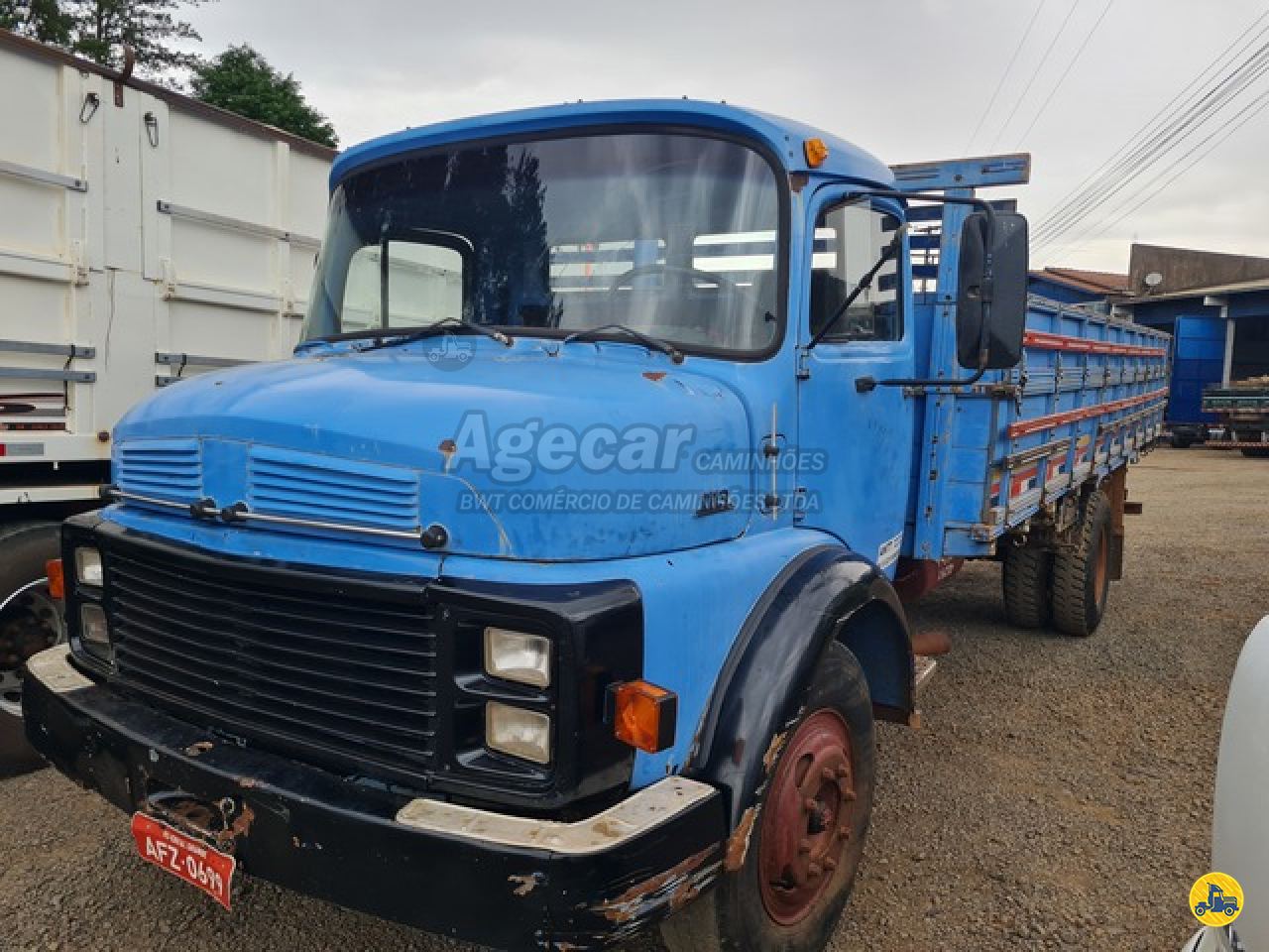 CAMINHAO MERCEDES-BENZ MB 1113 Carga Seca Truck 6x2 Agecar Caminhões GETULIO VARGAS RIO GRANDE DO SUL RS