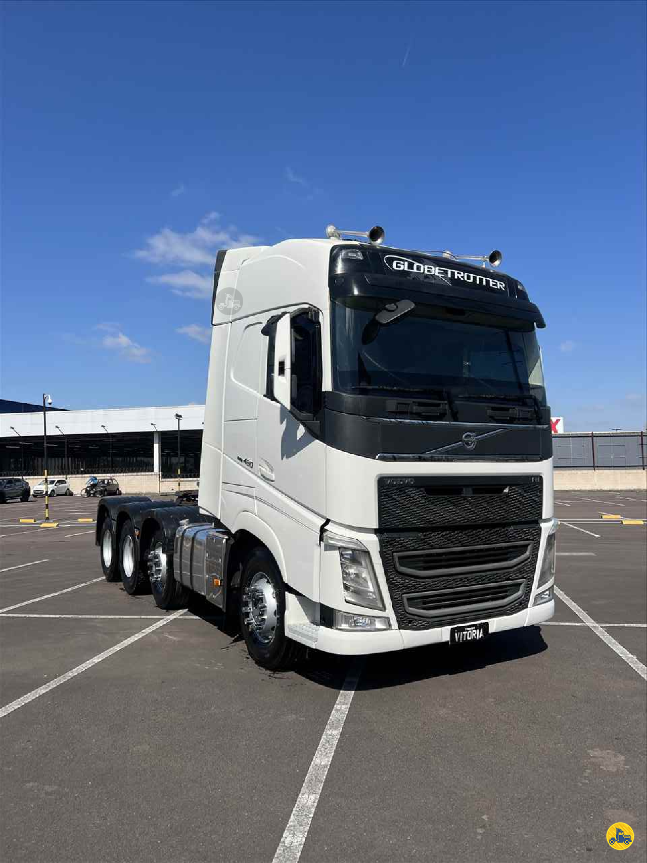 CAMINHAO VOLVO VOLVO FH 460 Cavalo Mecânico Cavalo 8x2 Vitória Caminhões CURITIBA PARANÁ PR