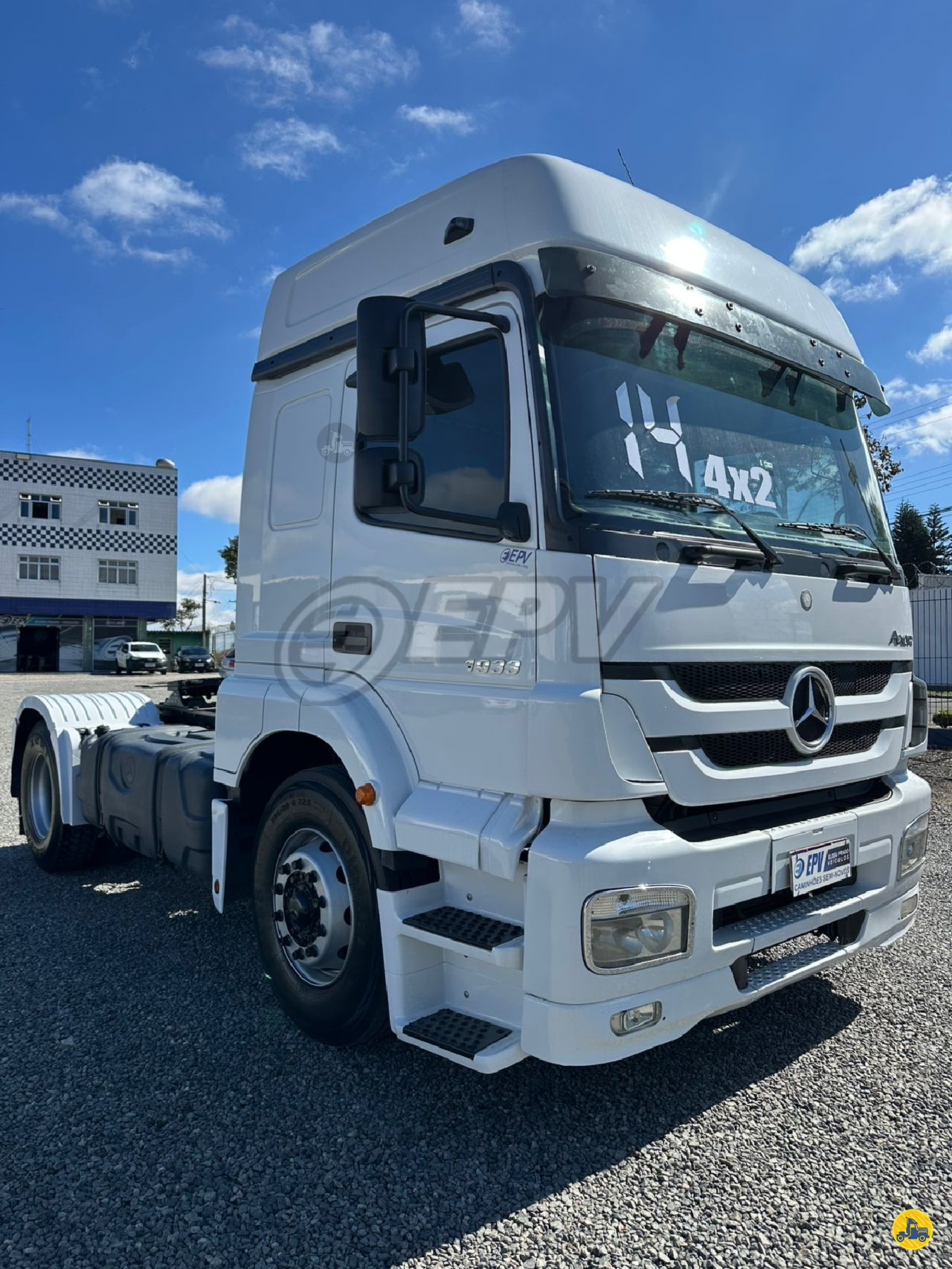 CAMINHAO MERCEDES-BENZ MB 1933 Cavalo Mecânico Cavalo 4x2 EPV Veículos CURITIBA PARANÁ PR