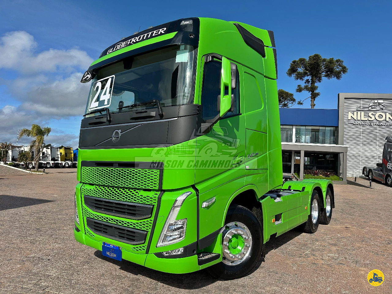 CAMINHAO VOLVO VOLVO FH 540 Cavalo Mecânico Cavalo 6x4 Nilson Caminhoes SAO JOSE DOS PINHAIS PARANÁ PR