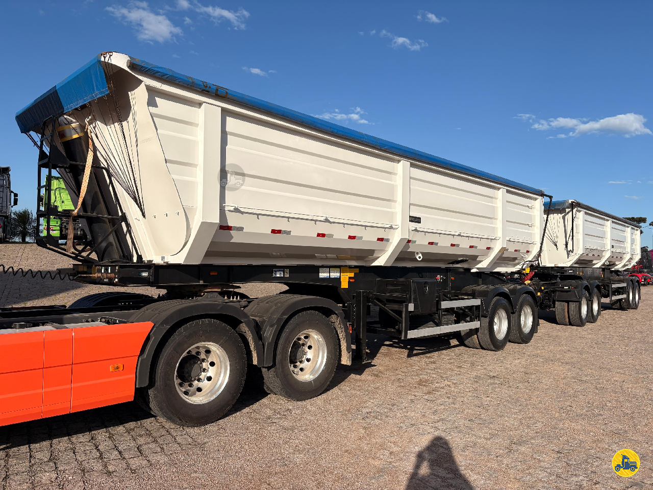 CARRETA RODOTREM BASCULANTE Nilson Caminhoes SAO JOSE DOS PINHAIS PARANÁ PR