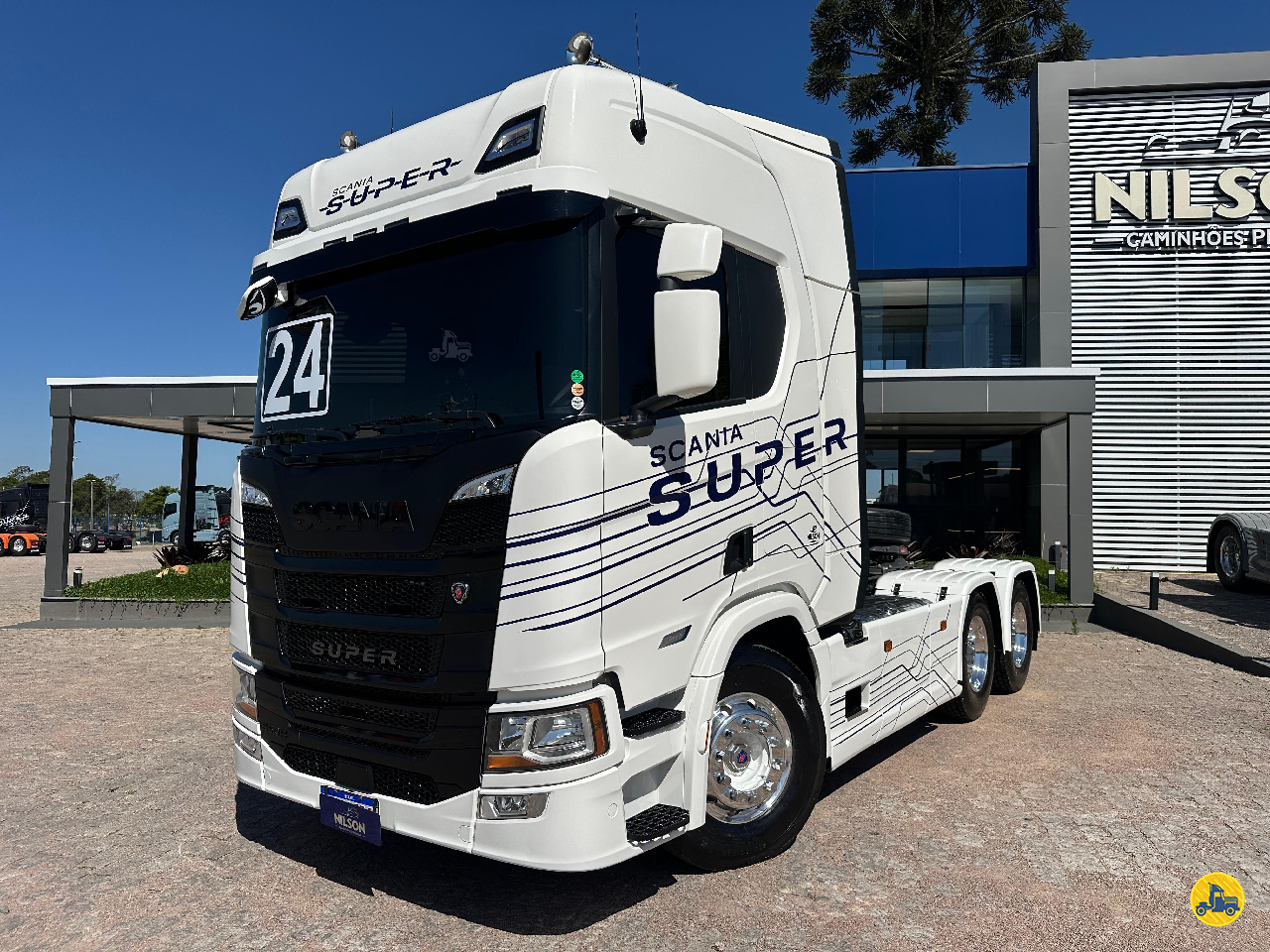 CAMINHAO SCANIA SCANIA R560 Cavalo Mecânico Cavalo 6x4 Nilson Caminhoes SAO JOSE DOS PINHAIS PARANÁ PR