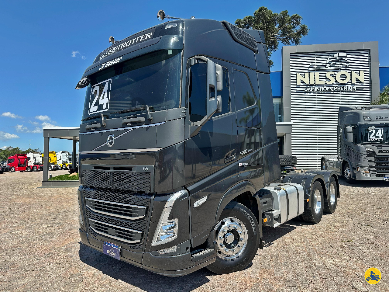 CAMINHAO VOLVO VOLVO FH 540 Cavalo Mecânico Cavalo 6x4 Nilson Caminhoes SAO JOSE DOS PINHAIS PARANÁ PR