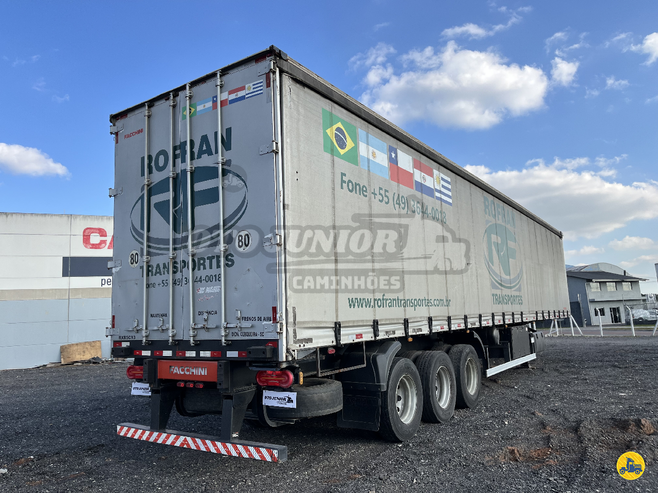 CARRETA SEMI-REBOQUE BAU SIDER Reta Oto Caminhões CURITIBA PARANÁ PR