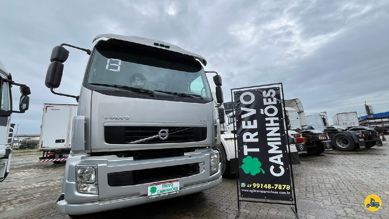 CAMINHAO VOLVO VOLVO VM 330 Cavalo Mecânico Toco 4x2 Trevo Caminhões - AGB ITAJAI SANTA CATARINA SC