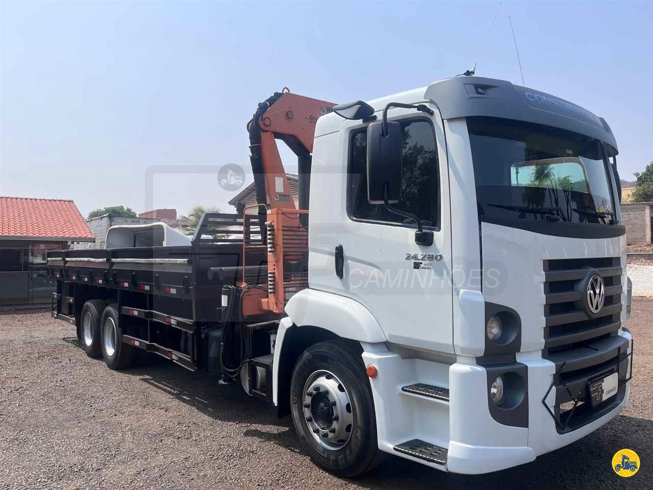 CAMINHAO VOLKSWAGEN VW 24280 Munck Truck 6x2 FF Caminhões Ribeirão Preto RIBEIRAO PRETO SÃO PAULO SP