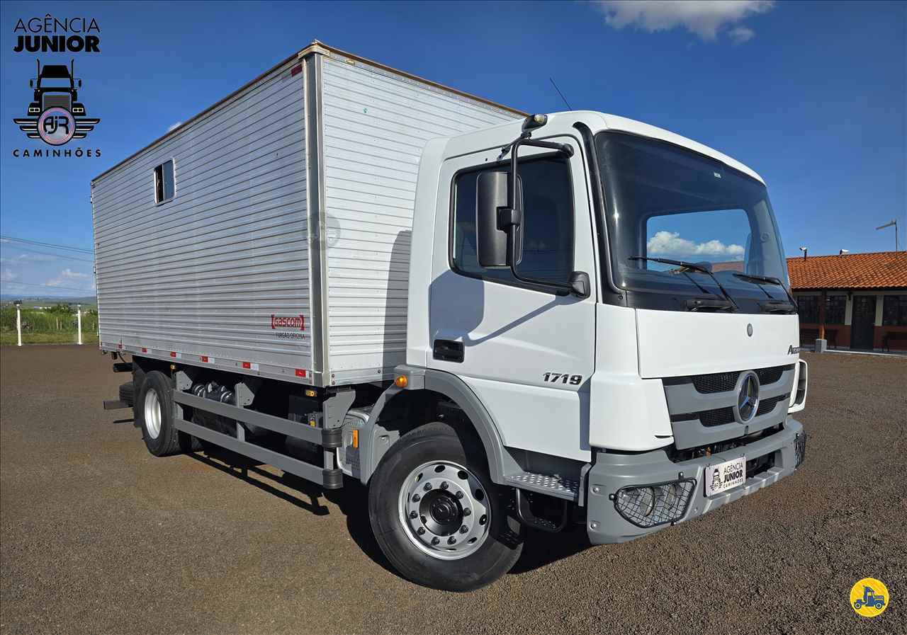 CAMINHAO MERCEDES-BENZ MB 1719 Baú Furgão Toco 4x2 Agência Junior Caminhões RIBEIRAO PRETO SÃO PAULO SP