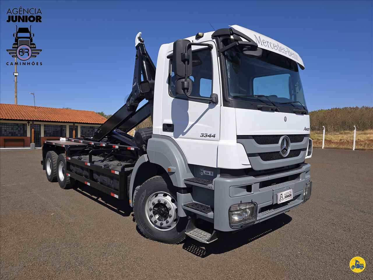 CAMINHAO MERCEDES-BENZ MB 3344 Roll ON OFF Truck 6x4 Agência Junior Caminhões RIBEIRAO PRETO SÃO PAULO SP