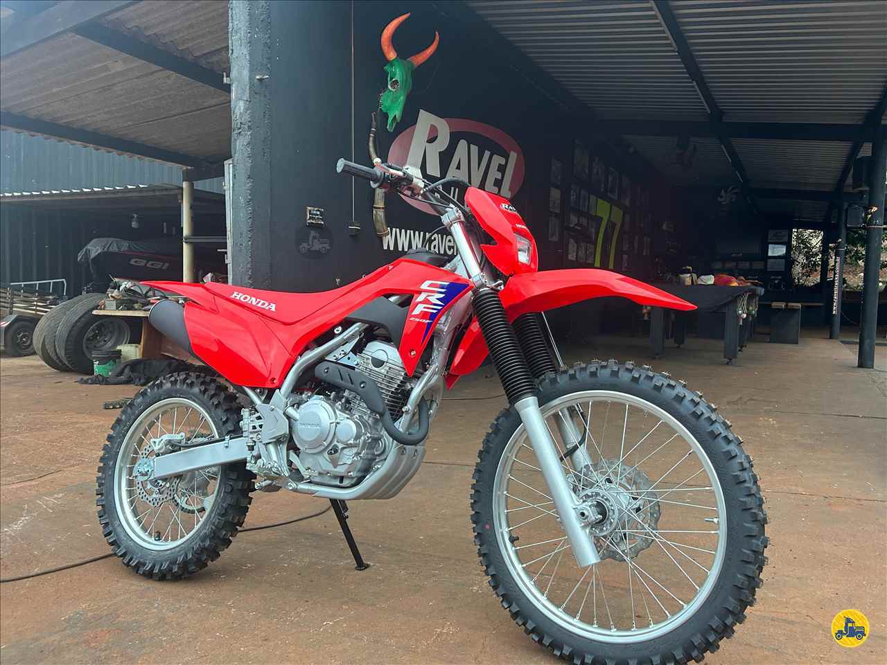 MOTO HONDA CRF 250R Ravel Trucks CRAVINHOS SÃO PAULO SP