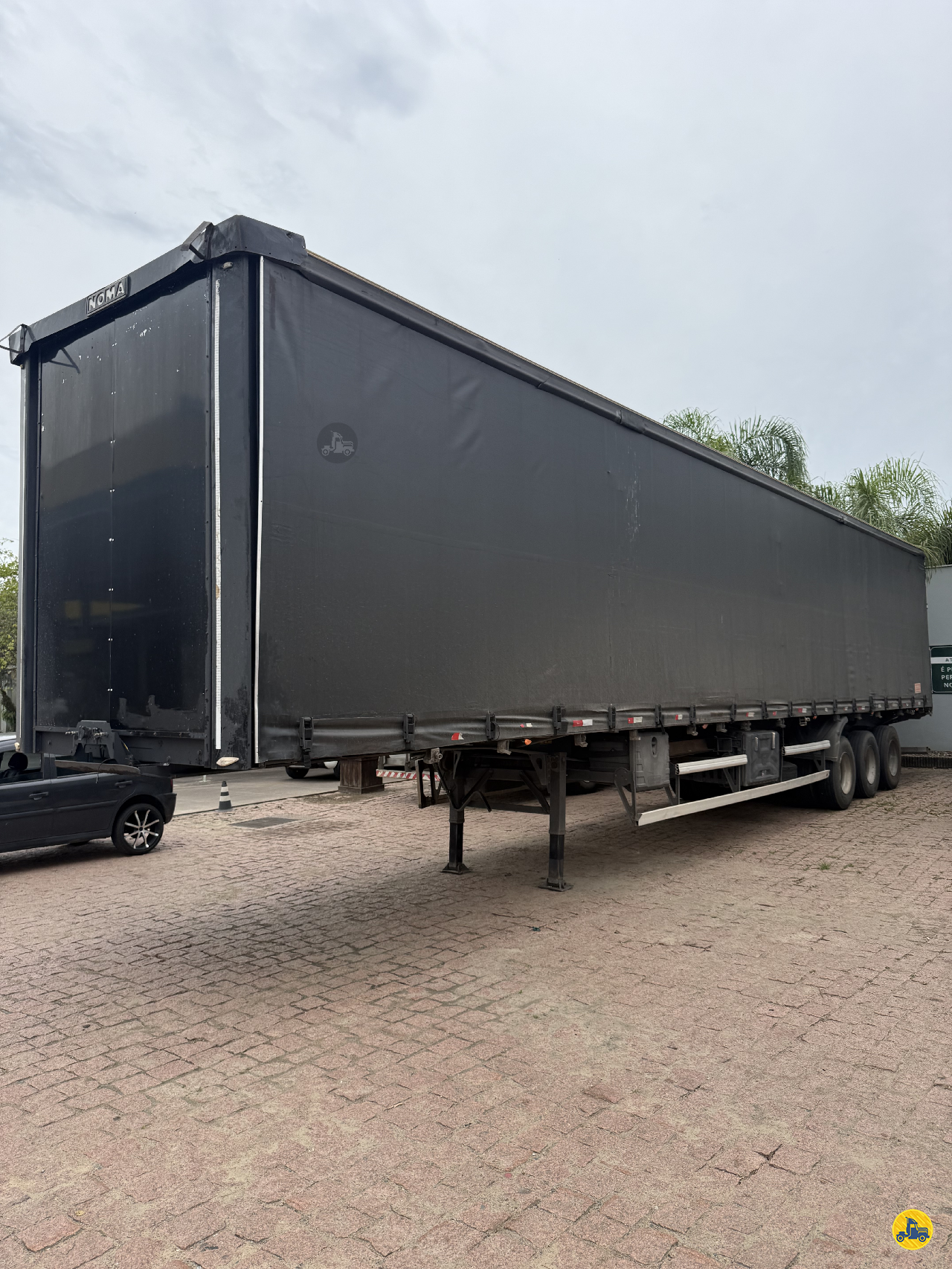 CARRETA SEMI-REBOQUE BAU SIDER Reta Pátio Vila Nova  RIO NEGRINHO SANTA CATARINA SC