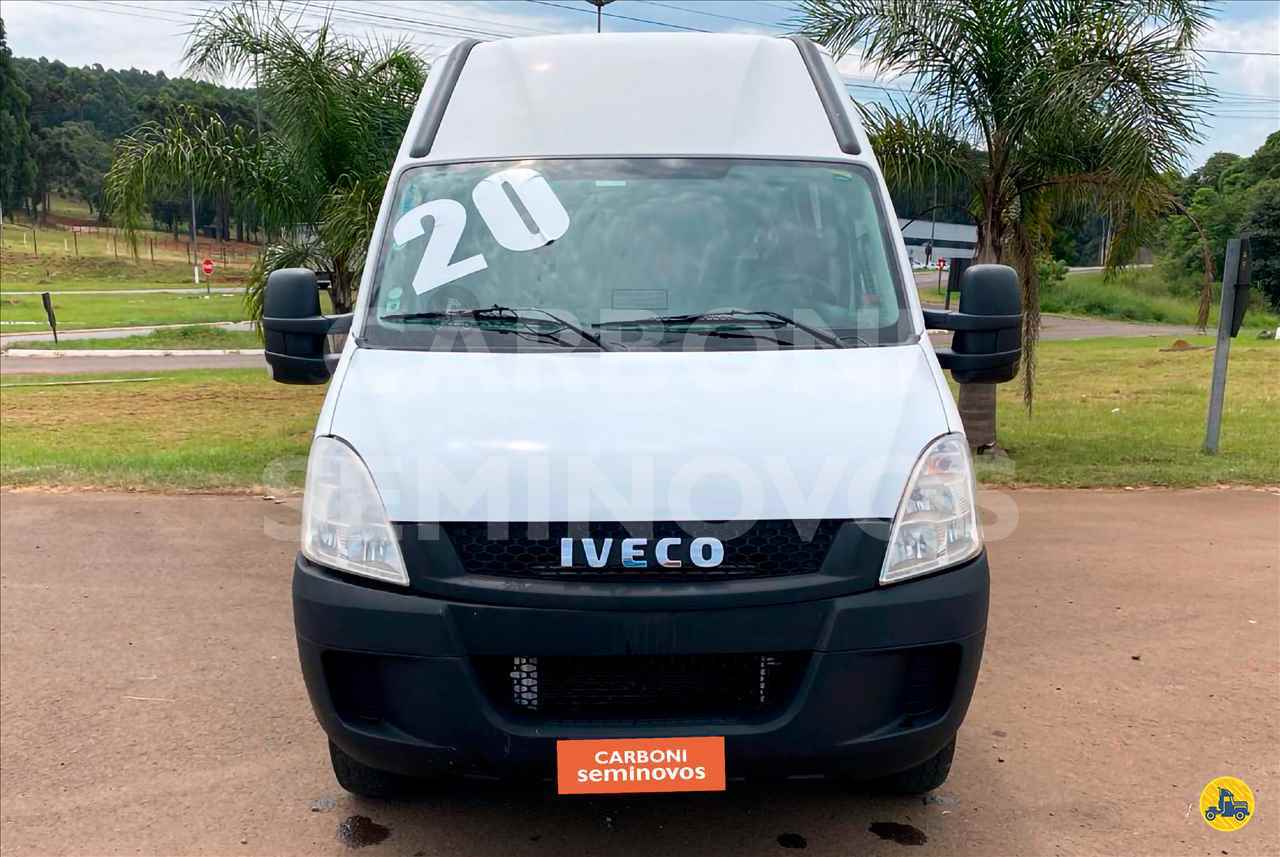 VANS IVECO Daily Minibus 50c17 Carboni Iveco VIDEIRA SANTA CATARINA SC