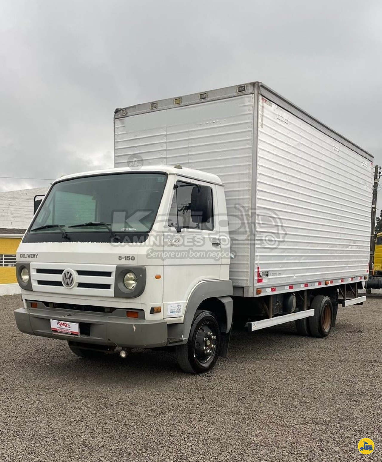 CAMINHAO VOLKSWAGEN VW 8150 Baú Furgão 3/4 4x2 Kaio Caminhões LAGES SANTA CATARINA SC