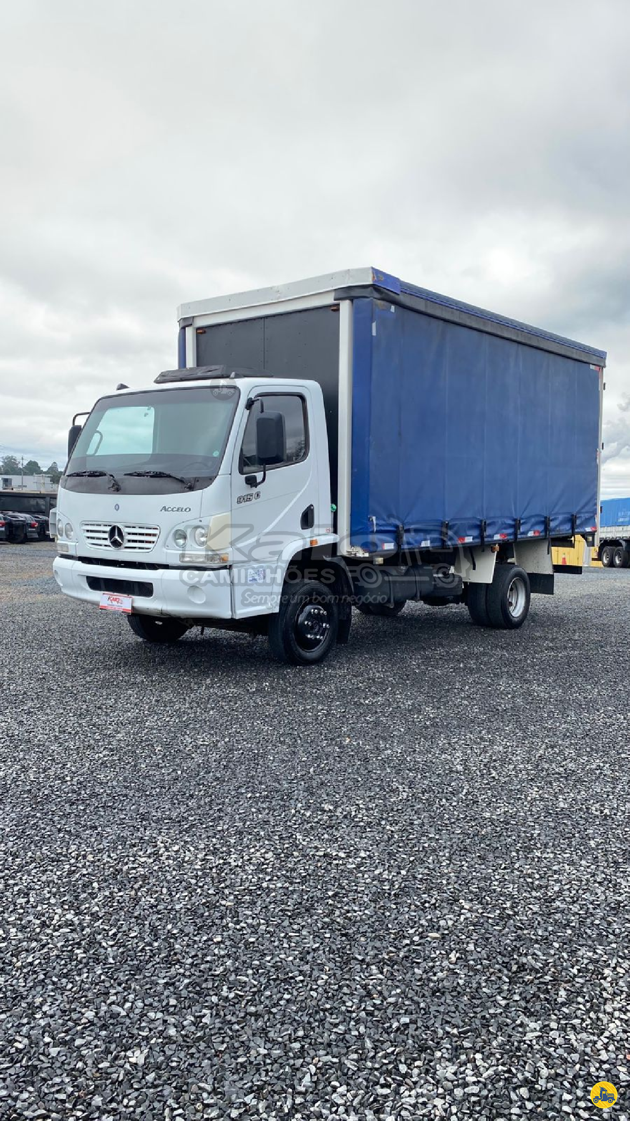 CAMINHAO MERCEDES-BENZ MB 915 Baú Sider 3/4 4x2 Kaio Caminhões LAGES SANTA CATARINA SC