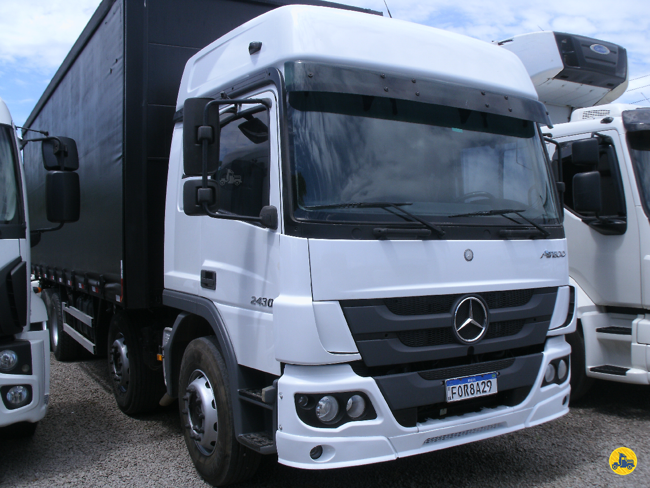 CAMINHAO MERCEDES-BENZ MB 2430 Baú Sider BiTruck 8x2 Antônio Caminhões GARIBALDI RIO GRANDE DO SUL RS