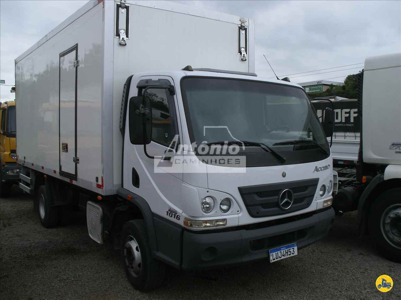 CAMINHAO MERCEDES-BENZ MB 1016 Baú Furgão 3/4 4x2 Antônio Caminhões GARIBALDI RIO GRANDE DO SUL RS