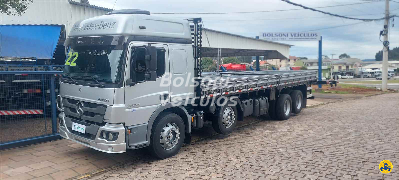 CAMINHAO MERCEDES-BENZ MB 3030 Carga Seca BiTruck 8x2 Bolsoni Veículos NOVA PRATA RIO GRANDE DO SUL RS
