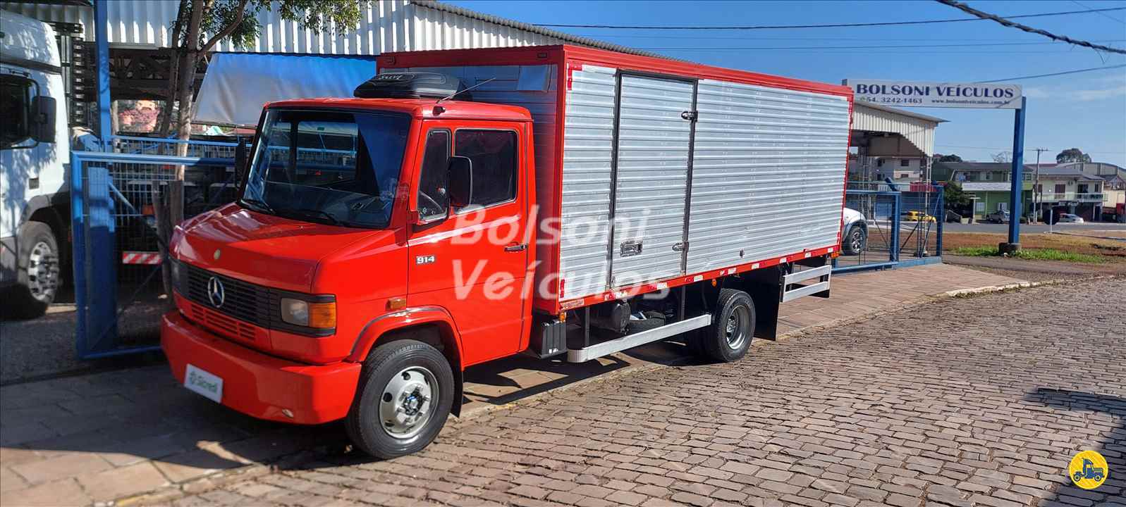 CAMINHAO MERCEDES-BENZ MB 914 Baú Furgão 3/4 4x2 Bolsoni Veículos NOVA PRATA RIO GRANDE DO SUL RS