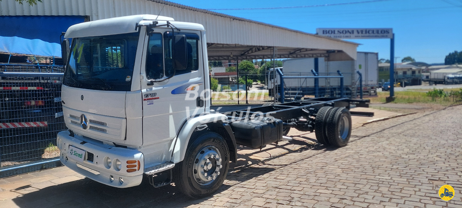 CAMINHAO MERCEDES-BENZ MB 1718 Chassis Toco 4x2 Bolsoni Veículos NOVA PRATA RIO GRANDE DO SUL RS