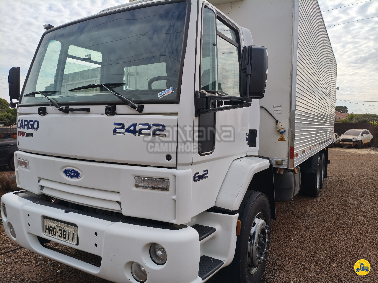 CAMINHAO FORD CARGO 2422 Chassis Cavalo 6x2 Santana Caminhões DOURADOS MATO GROSSO DO SUL MS