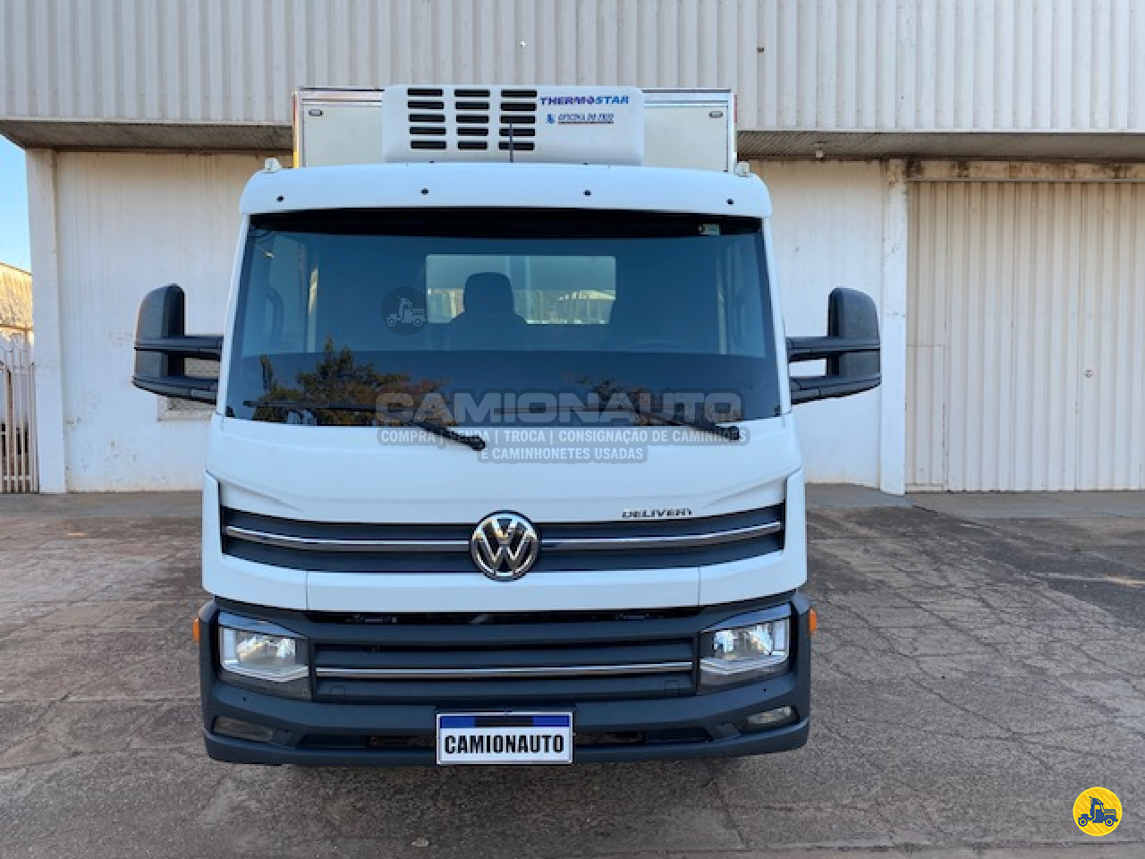 CAMINHAO VOLKSWAGEN VW 11180 Baú Frigorífico 3/4 4x2 Camionauto Caminhões CAMPO GRANDE MATO GROSSO DO SUL MS