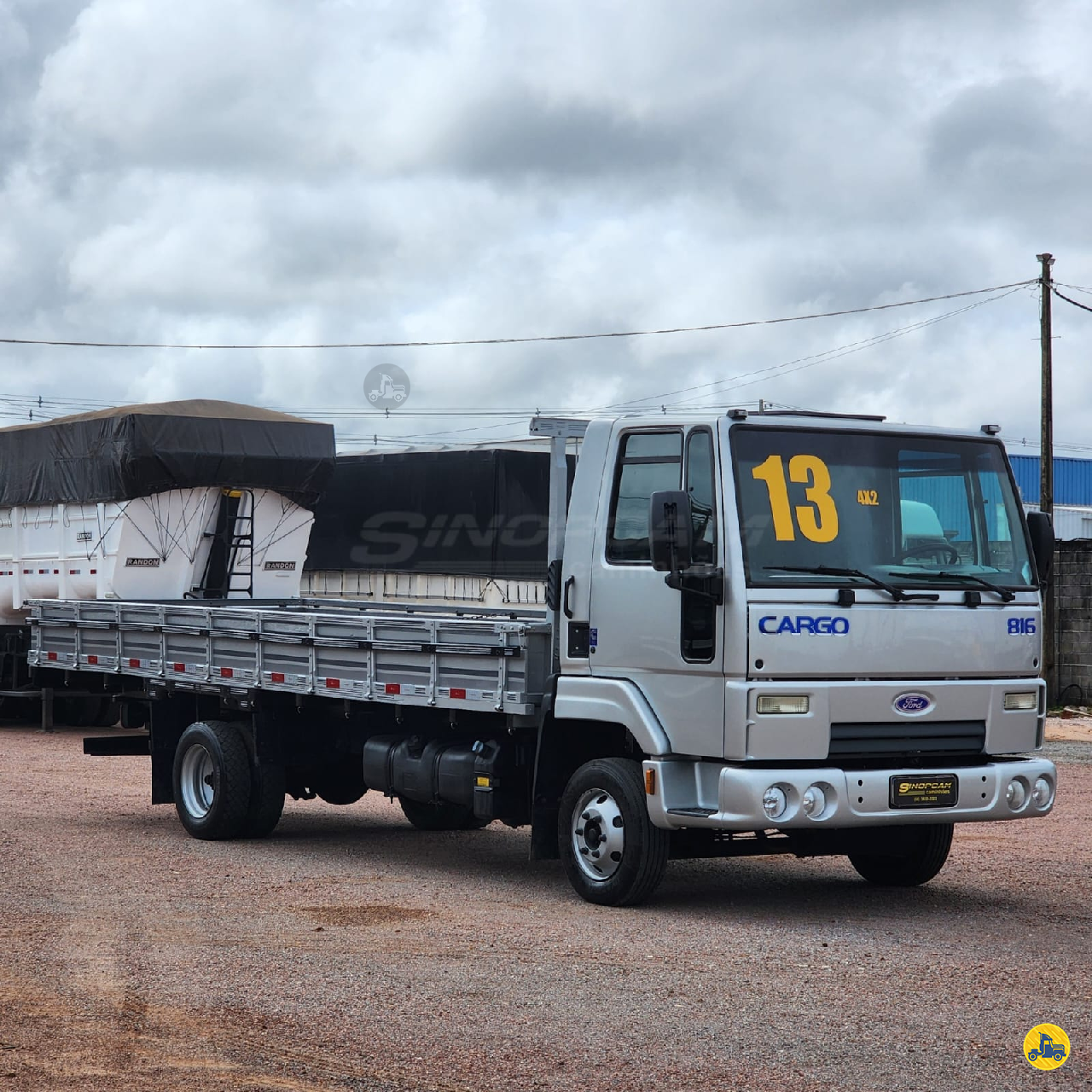CAMINHAO FORD CARGO 816 Grade Baixa 3/4 4x2 SinopCam Caminhões SINOP MATO GROSSO MT