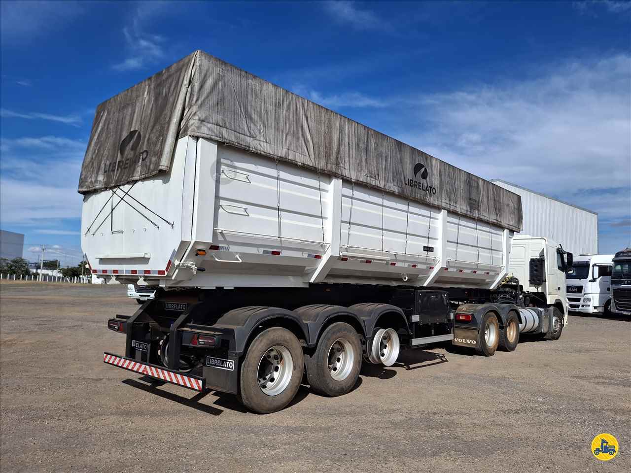 CARRETA SEMI-REBOQUE GRANELEIRO Debastiani Caminhões ANAPOLIS GOIAS GO