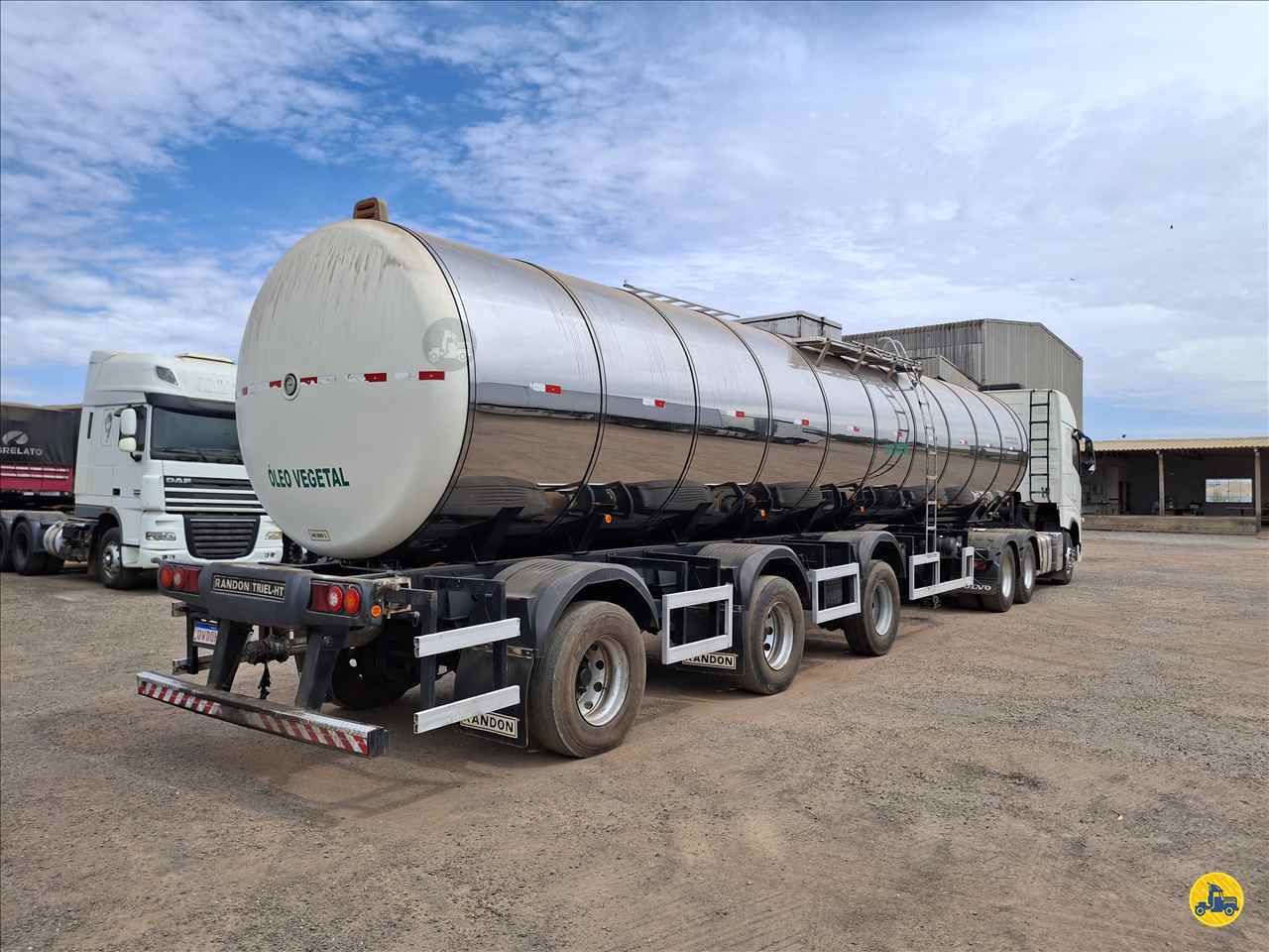 CARRETA SEMI-REBOQUE TANQUE ISOTERMICO Debastiani Caminhões ANAPOLIS GOIAS GO