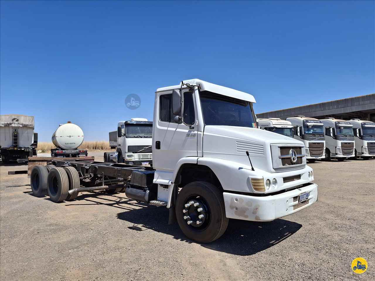 CAMINHAO MERCEDES-BENZ MB 1620 Carga Seca Cavalo 6x2 Debastiani Caminhões ANAPOLIS GOIAS GO