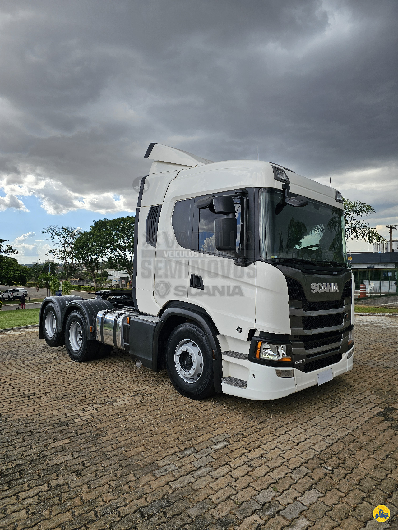 CAMINHAO SCANIA SCANIA G410 Cavalo Mecânico Cavalo 6x2 Varella Seminovos Scania APARECIDA DE GOIANIA GOIAS GO