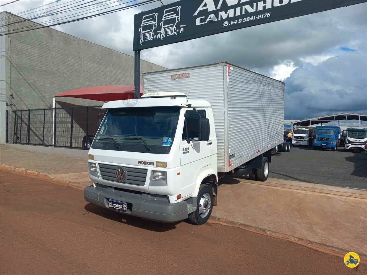 CAMINHAO VOLKSWAGEN VW 8120 Baú Furgão 3/4 4x2 André Caminhões RIO VERDE GOIAS GO