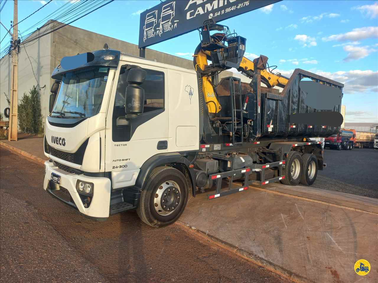 CAMINHAO IVECO TECTOR 24 300 Roll ON OFF Truck 6x2 André Caminhões RIO VERDE GOIAS GO