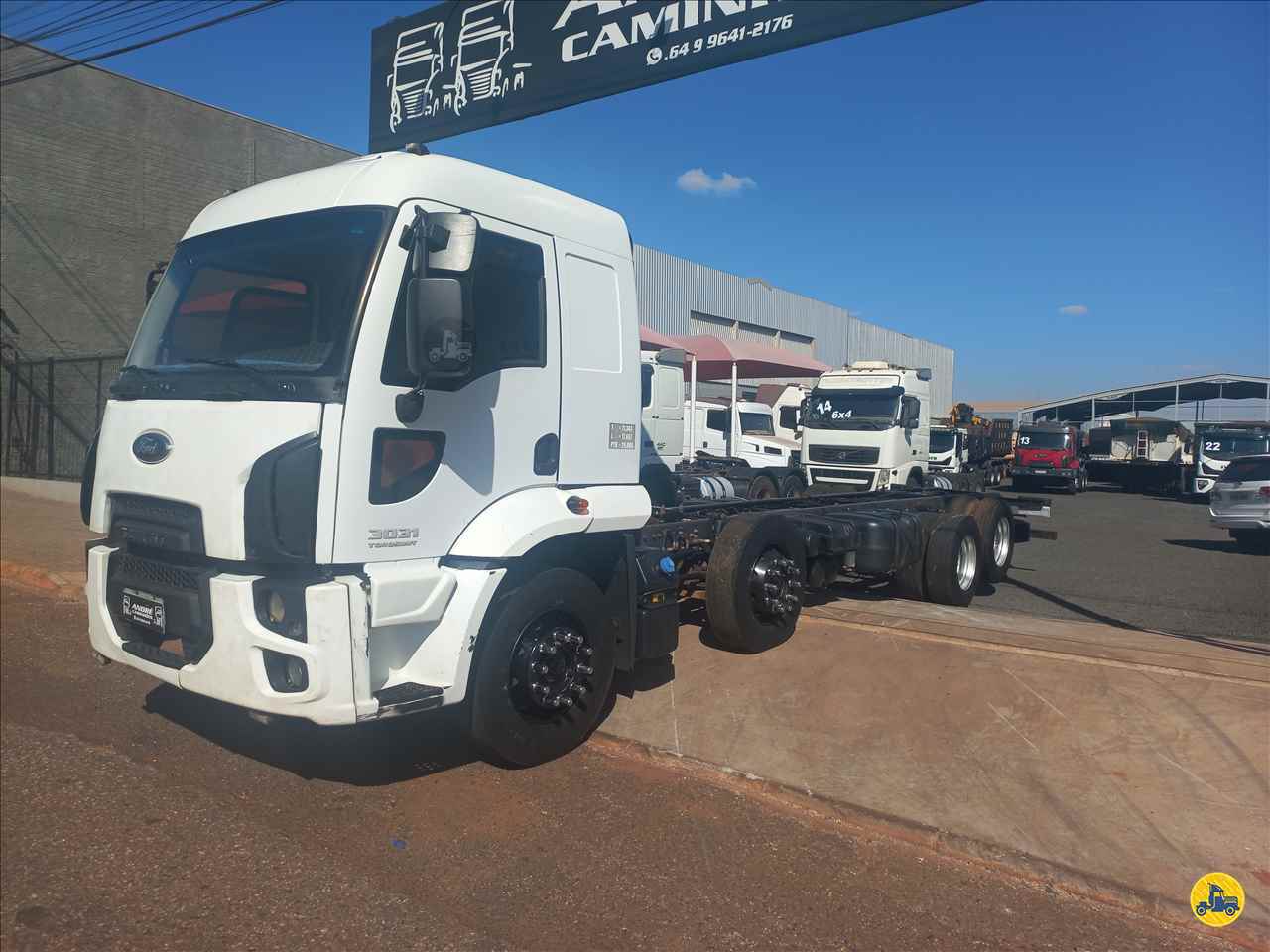 CAMINHAO FORD CARGO 3031 Chassis BiTruck 8x2 André Caminhões RIO VERDE GOIAS GO