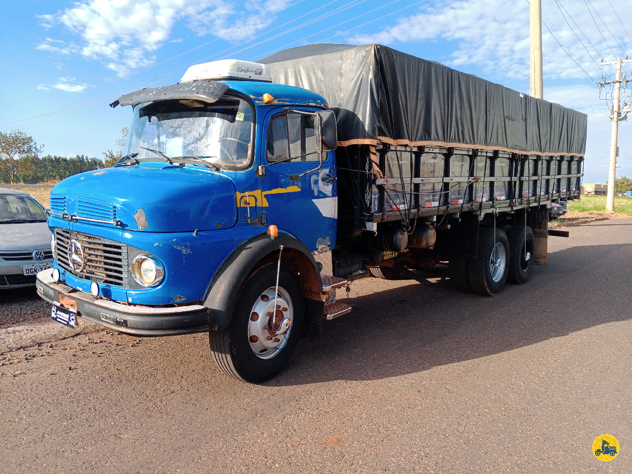 CAMINHAO MERCEDES-BENZ MB 1113 Graneleiro Truck 6x2 André Caminhões RIO VERDE GOIAS GO