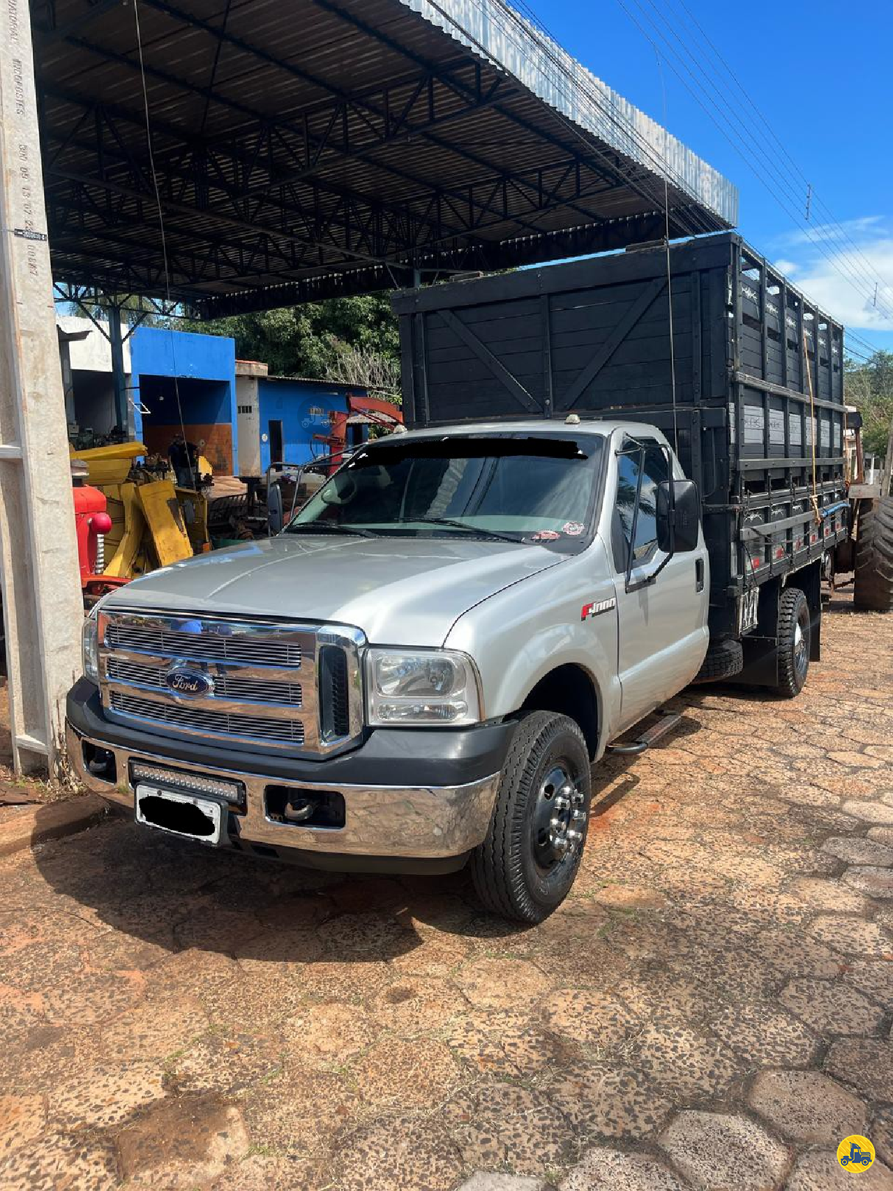 CAMINHAO FORD F4000 Boiadeiro 3/4 4x2 André Caminhões RIO VERDE GOIAS GO