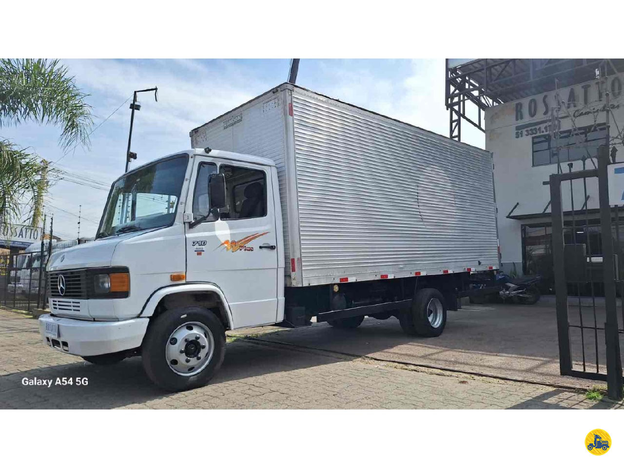 CAMINHAO MERCEDES-BENZ MB 710 Rossatto Caminhões PORTO ALEGRE RIO GRANDE DO SUL RS