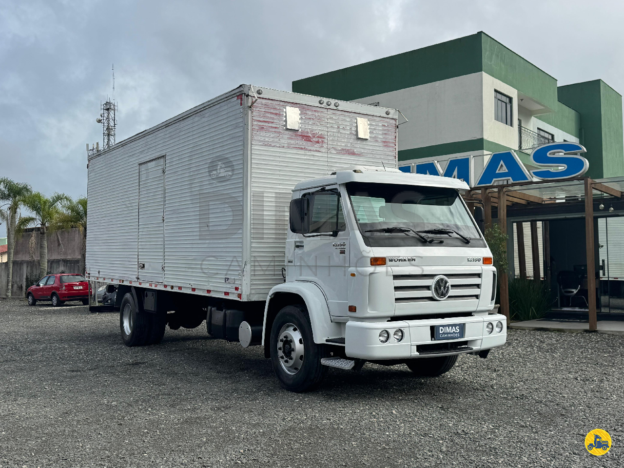 CAMINHAO VOLKSWAGEN VW 13190 Baú Furgão Toco 4x2 Dimas Caminhões SAO JOSE SANTA CATARINA SC