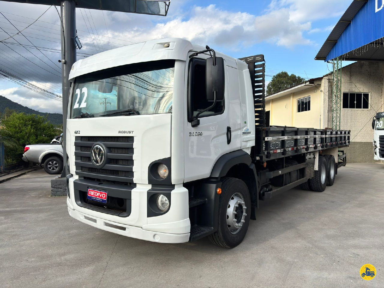 CAMINHAO VOLKSWAGEN VW 24260 Carga Seca Truck 6x2 Redivo Caminhões TUBARAO SANTA CATARINA SC