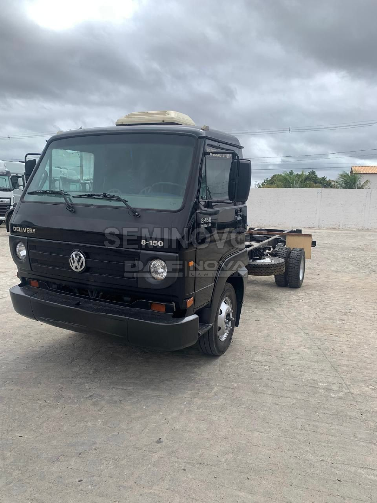 CAMINHAO VOLKSWAGEN DELIVERY EXPRESS Chassis 3/4 4x2 DAF Nova Caminhões - Jaboatão dos Guararapes JABOATAO DOS GUARARAPES PERNAMBUCO PE