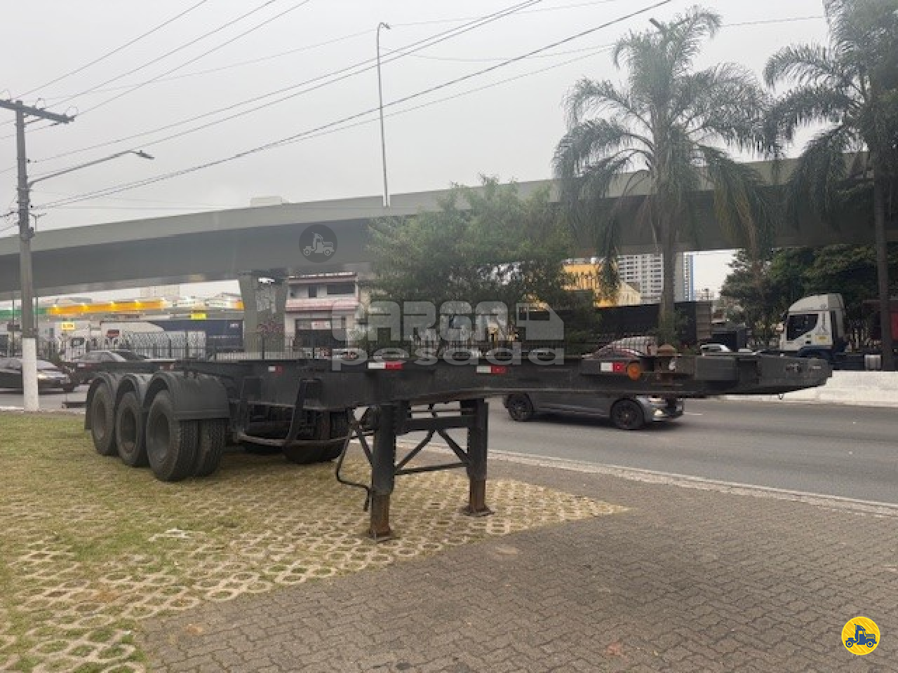 CARRETA SEMI-REBOQUE PORTA-CONTAINER Carga Pesada Caminhões SAO PAULO SÃO PAULO SP