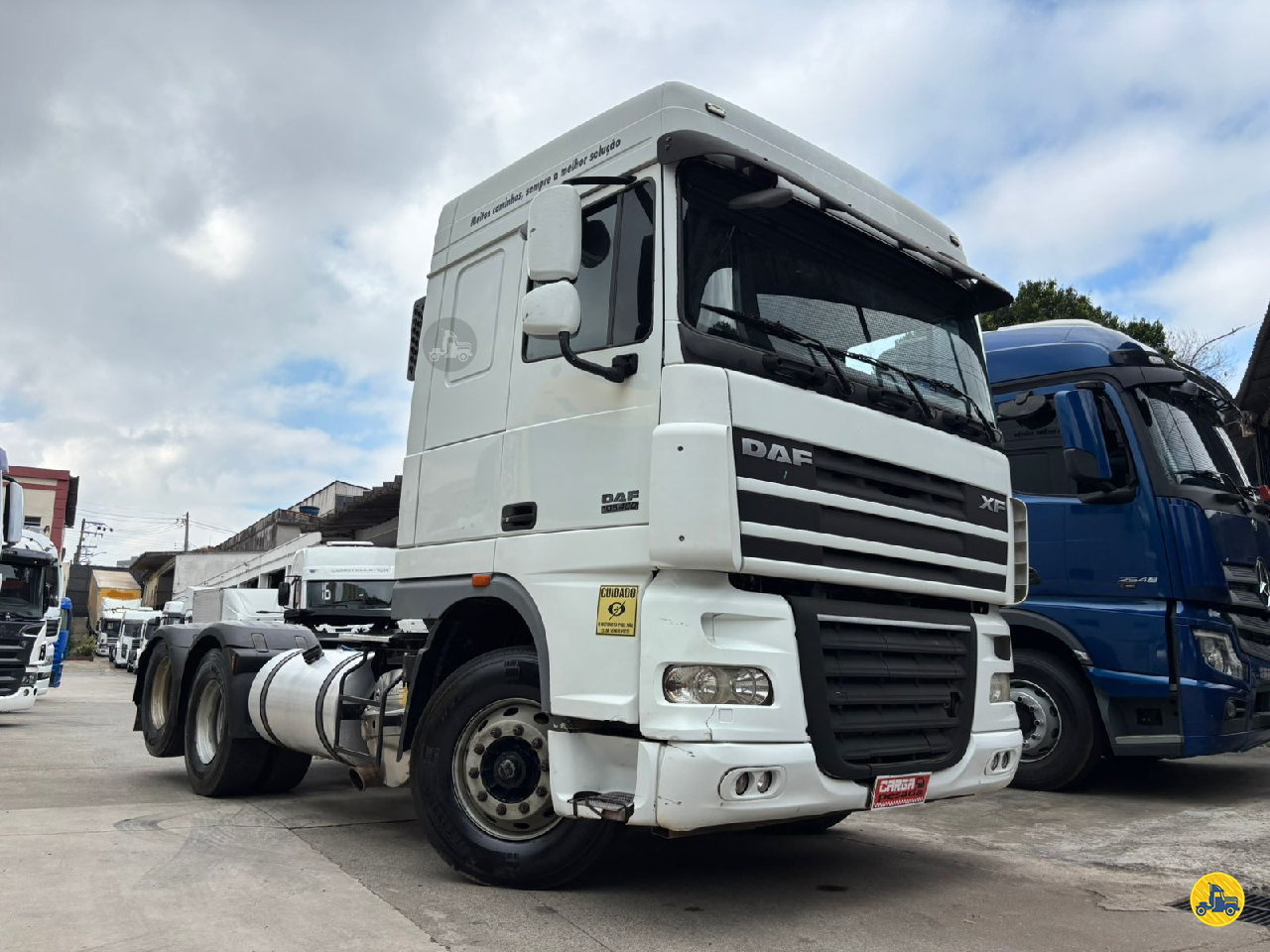 CAMINHAO DAF DAF XF105 460 Cavalo Mecânico Cavalo 6x2 Carga Pesada Caminhões SAO PAULO SÃO PAULO SP