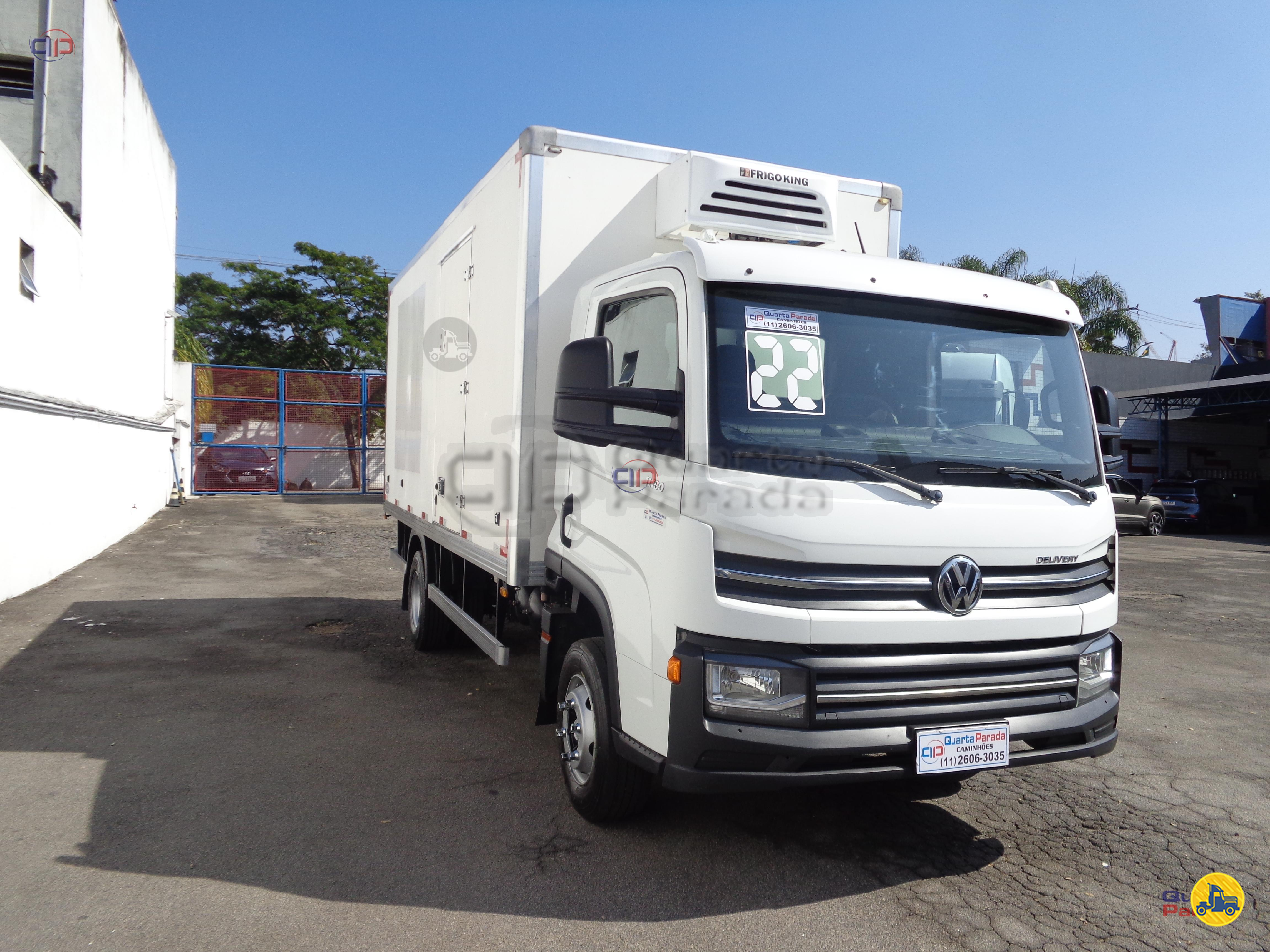 CAMINHAO VOLKSWAGEN VW 11180 Baú Frigorífico 3/4 4x2 Quarta Parada Caminhões SAO PAULO SÃO PAULO SP