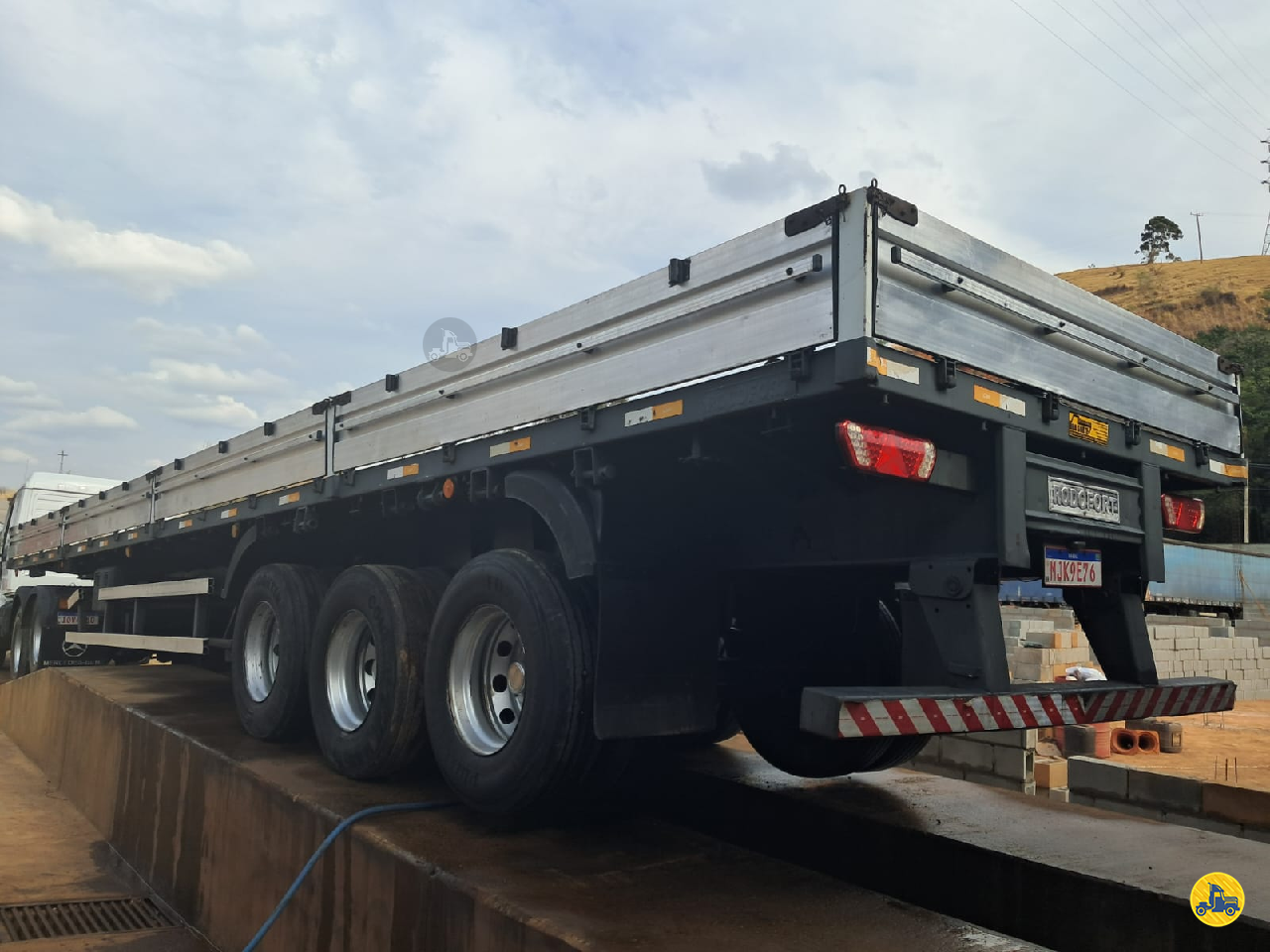 CARRETA SEMI-REBOQUE BOBINEIRO Fubá Caminhões ITAJUBA MINAS GERAIS MG