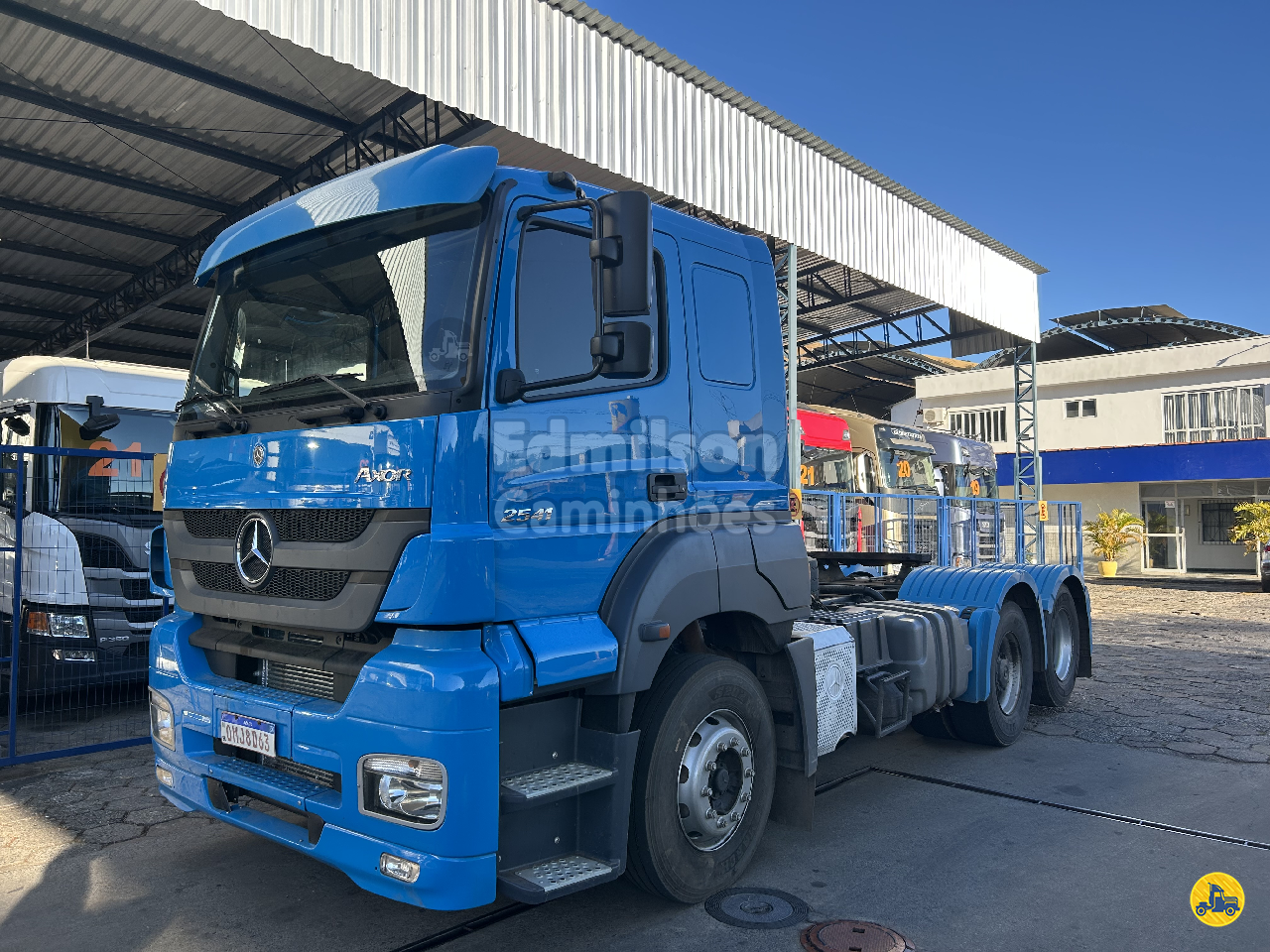 CAMINHAO MERCEDES-BENZ MB 2541 Cavalo Mecânico Cavalo 6x2 Edmilson Caminhões Itajubá MG ITAJUBA MINAS GERAIS MG