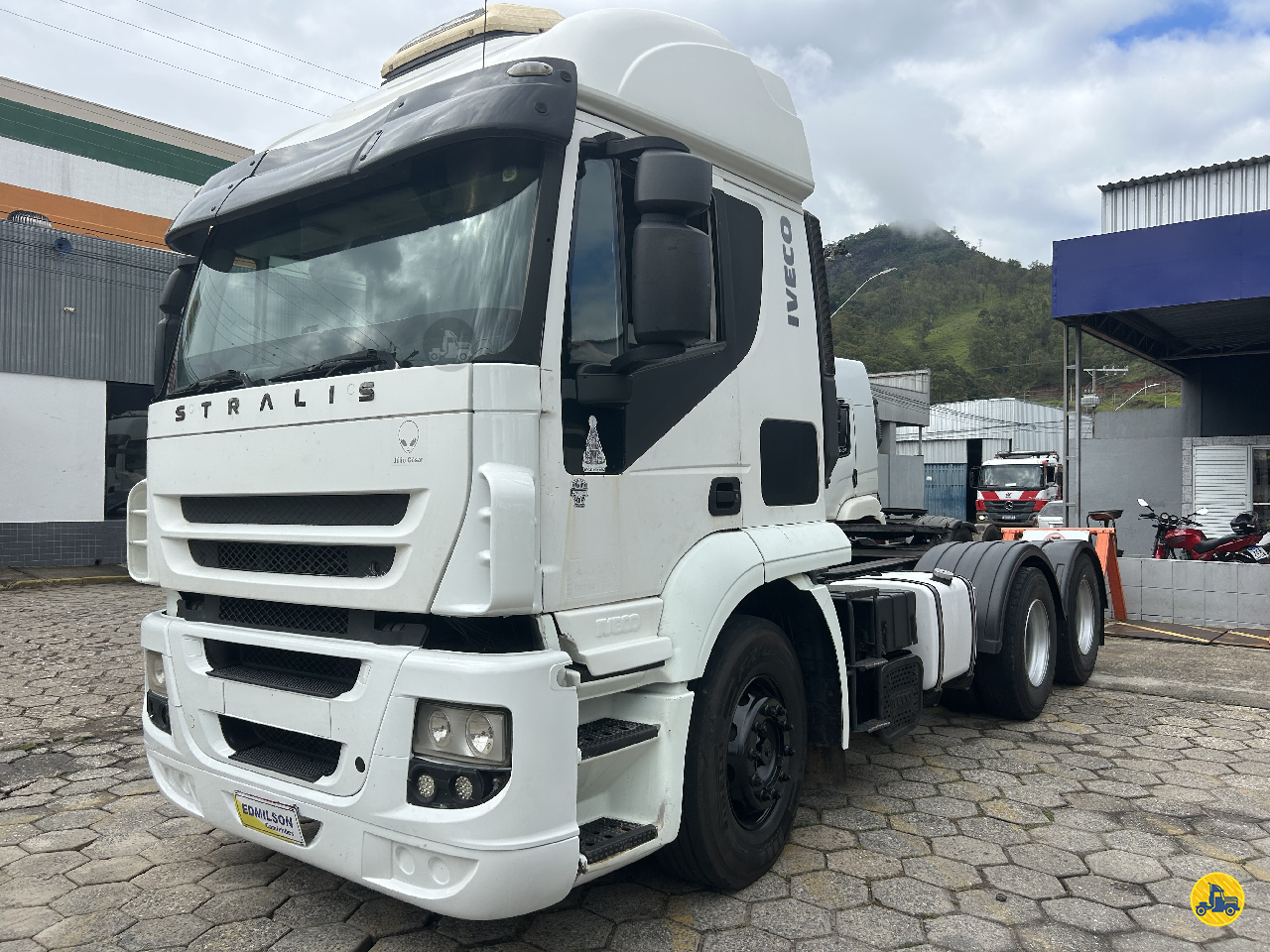CAMINHAO IVECO STRALIS 740 Cavalo Mecânico Cavalo 6x4 Edmilson Caminhões Itajubá MG ITAJUBA MINAS GERAIS MG