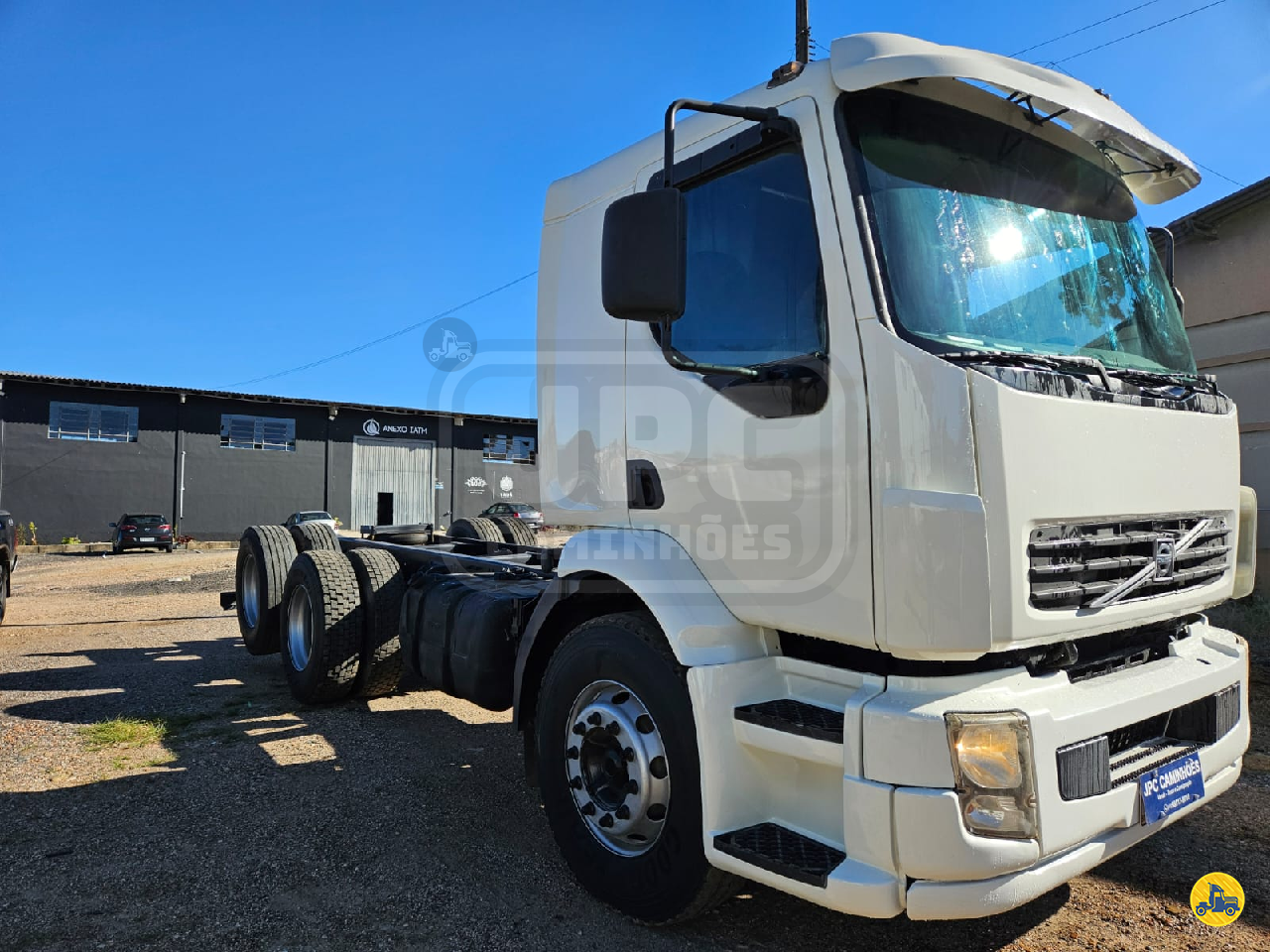 CAMINHAO VOLVO VOLVO VM 260 Chassis Truck 6x2 JPC Caminhões CURITIBA PARANÁ PR