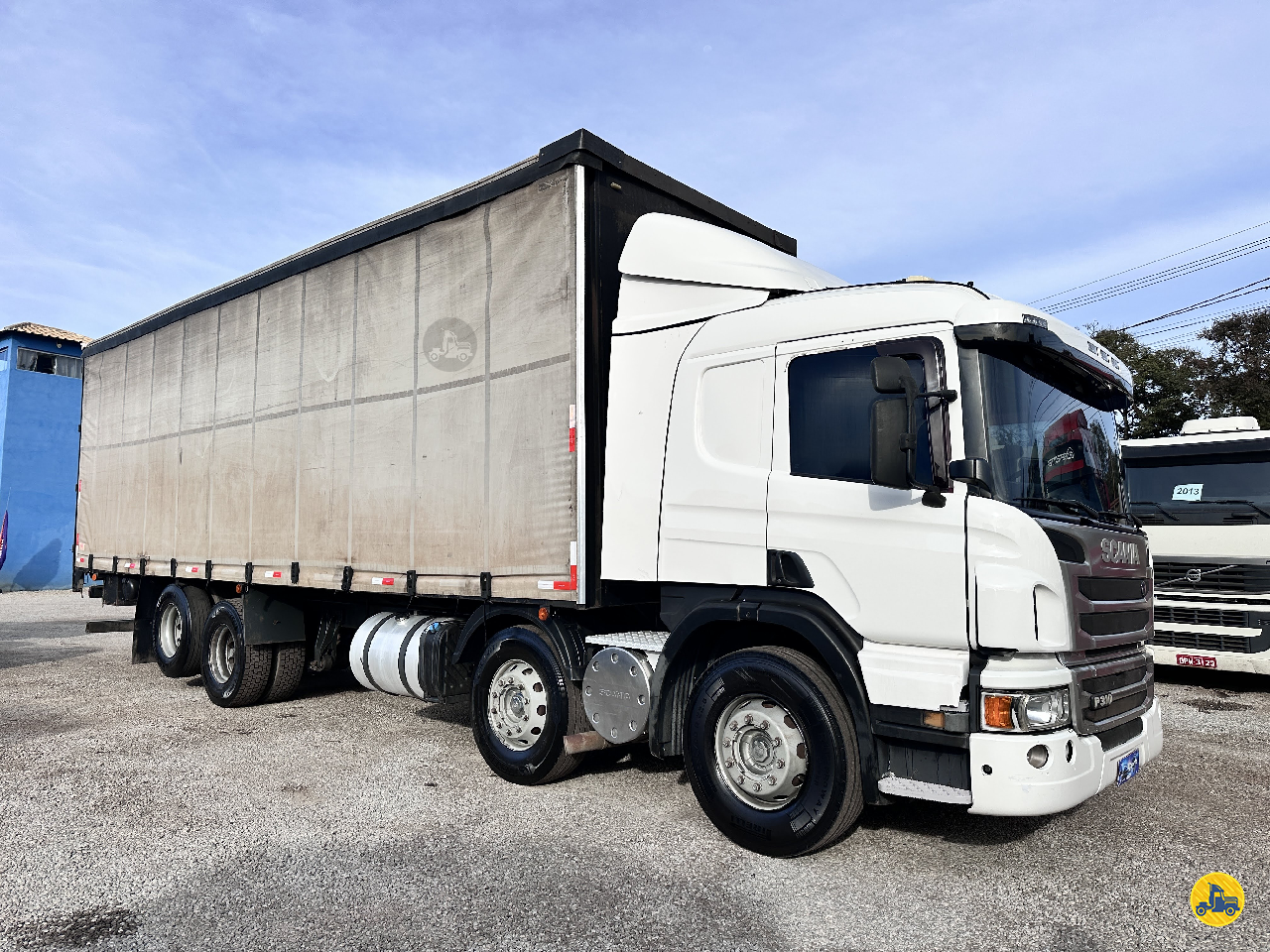 CAMINHAO SCANIA SCANIA P310 Baú Sider BiTruck 8x2 13 de Maio Caminhões SAO JOAQUIM DE BICAS MINAS GERAIS MG