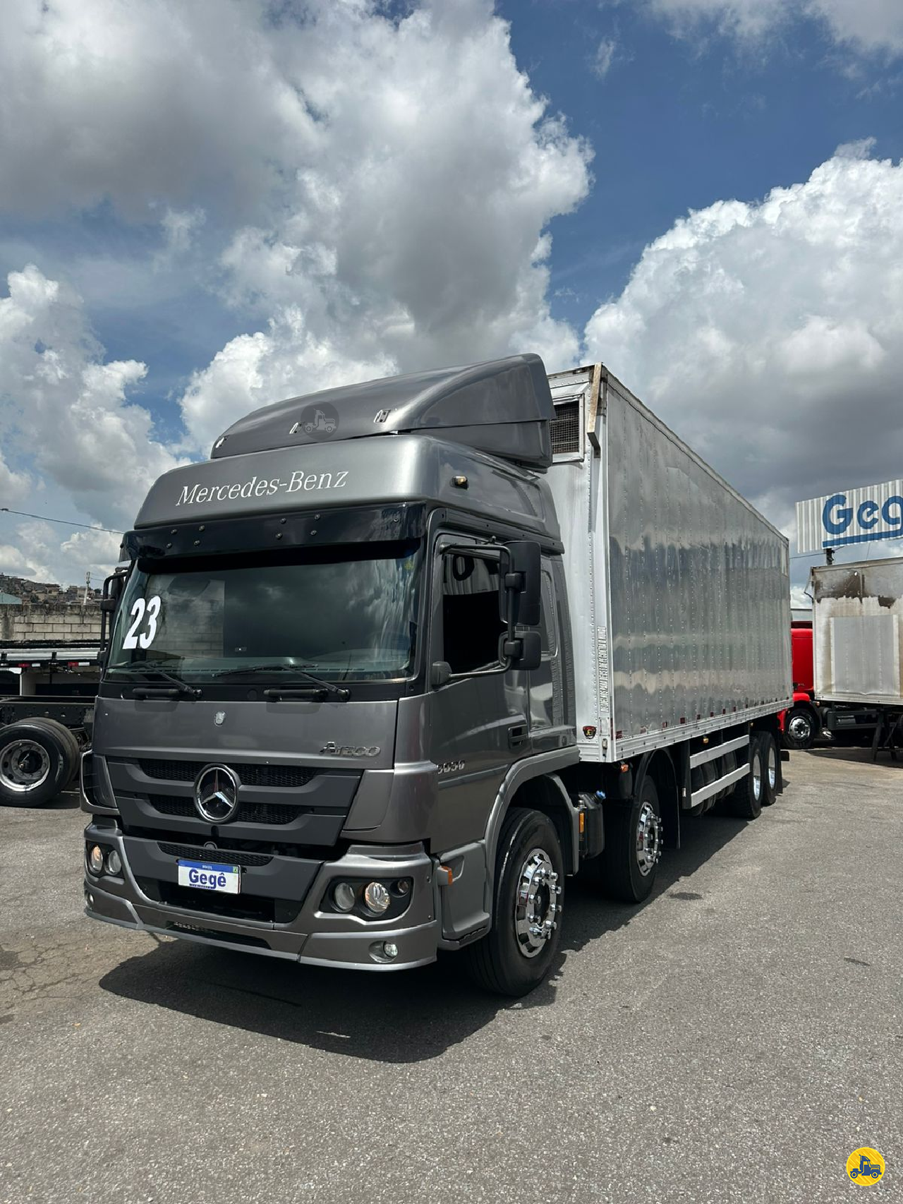 CAMINHAO MERCEDES-BENZ MB 3030 Carga Seca BiTruck 8x2 Gegê Caminhões CONTAGEM MINAS GERAIS MG