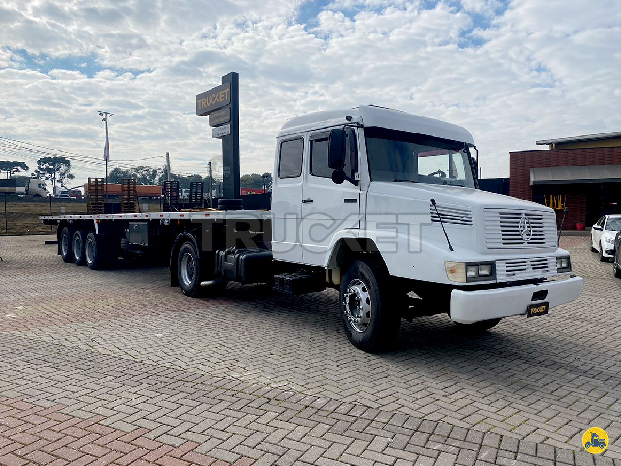 CAMINHAO MERCEDES-BENZ MB 1630 Conjunto Cavalo 4x2 Trucket Caminhões CURITIBA PARANÁ PR